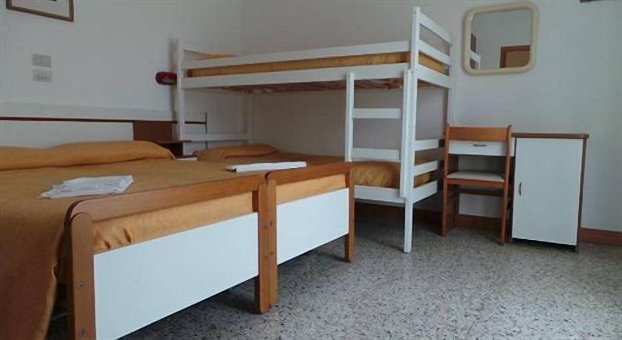 Hotel Graziana Riccione Extérieur photo