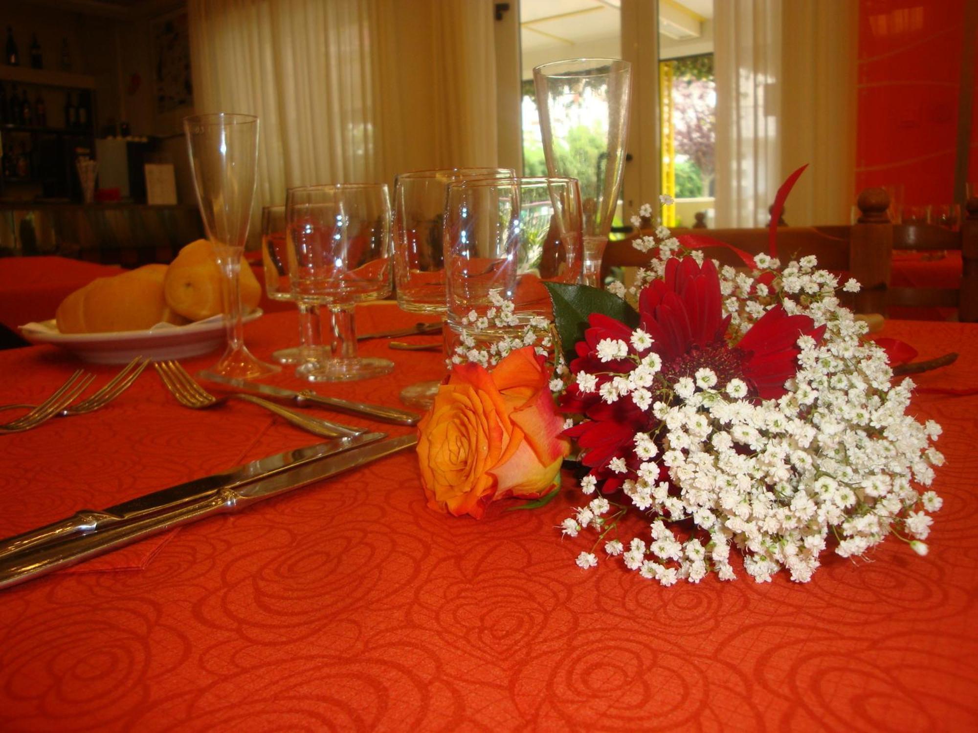 Hotel Graziana Riccione Extérieur photo
